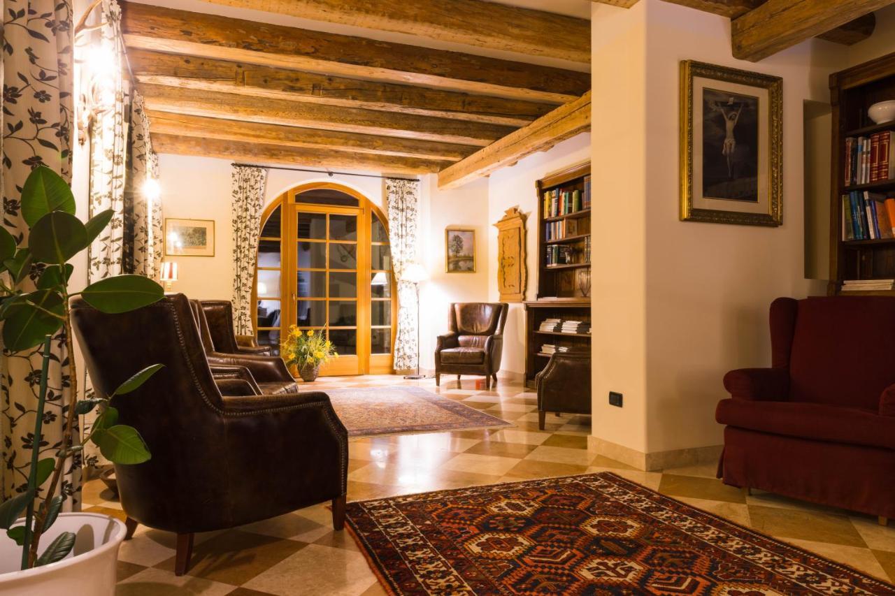 Hotel Relais Vecchio Maso Sopramonte Kültér fotó